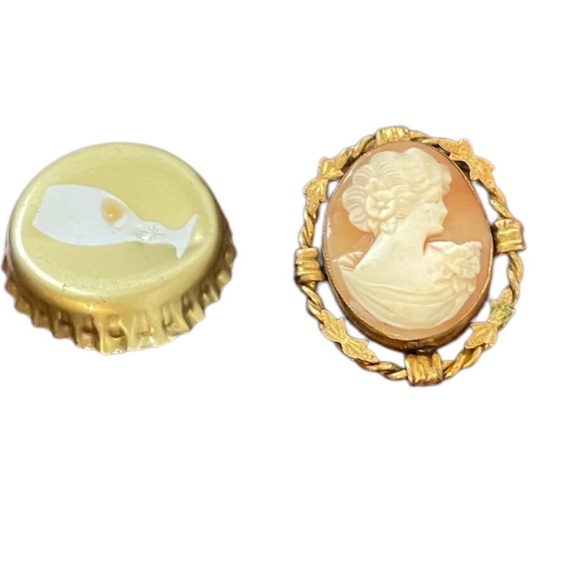 VINTAGE 12KT GOLD FILLED SHELL CAMEO PENDANT BROOCH PIN P.R. ST. CO. - Picture 5 of 5